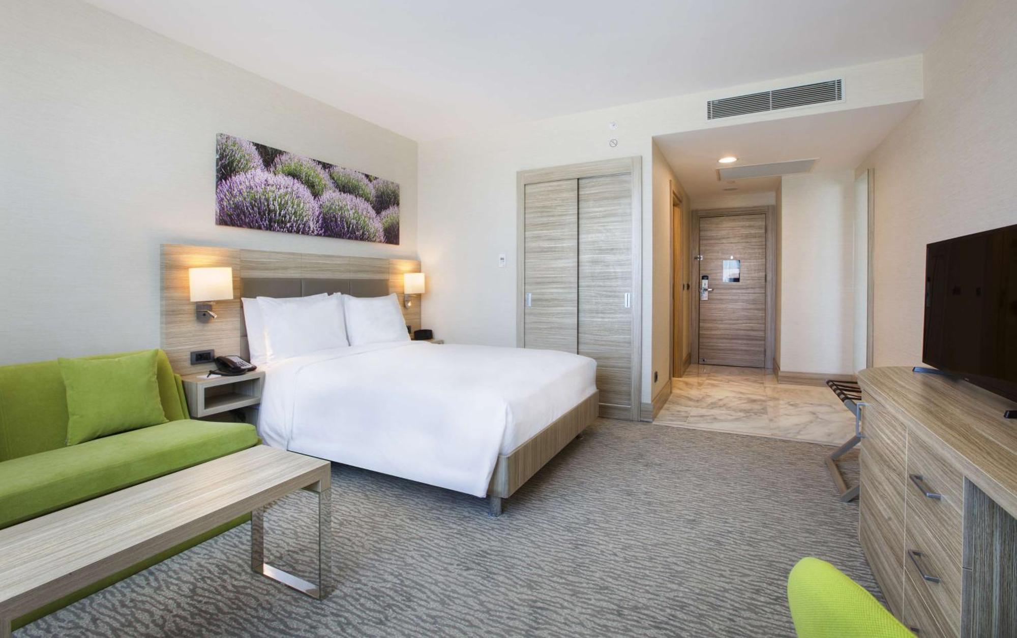 Hilton Garden Inn Испарта Экстерьер фото