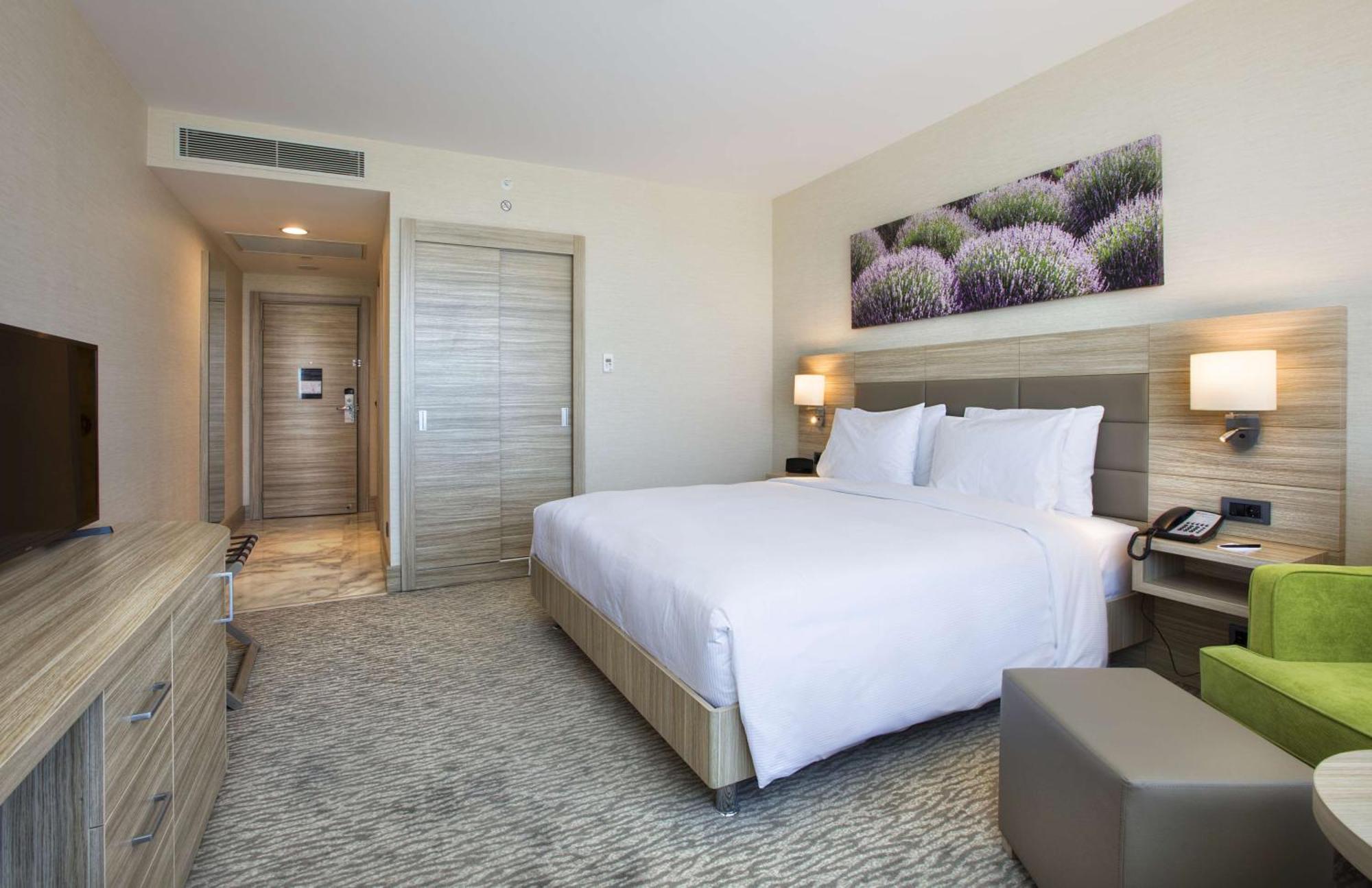 Hilton Garden Inn Испарта Экстерьер фото
